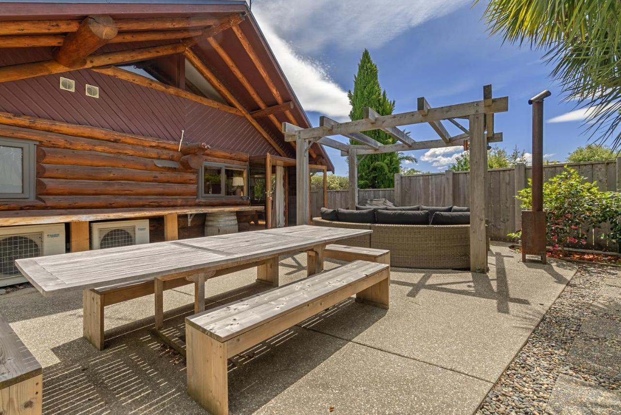 Villa The Log House Wanaka Exterior foto